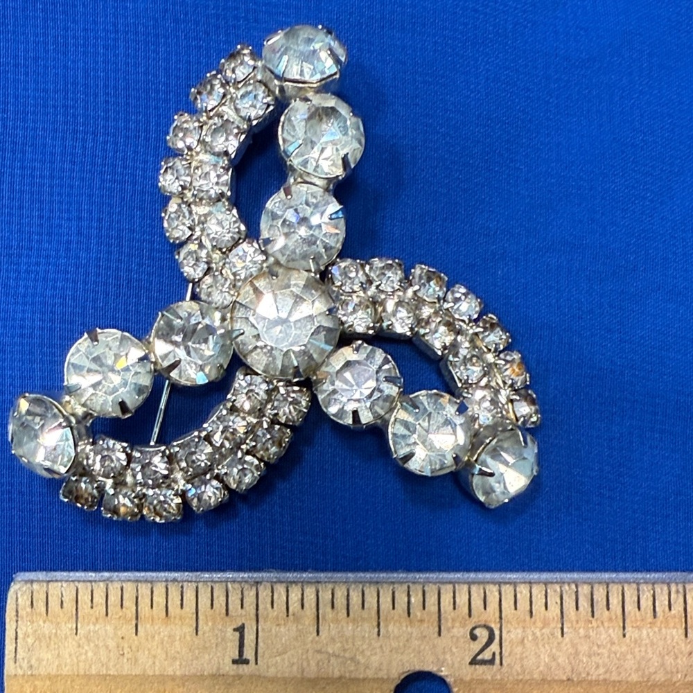 Rhinestone and Crystal brooch